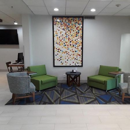 Holiday Inn Express Easton By Ihg Eksteriør billede