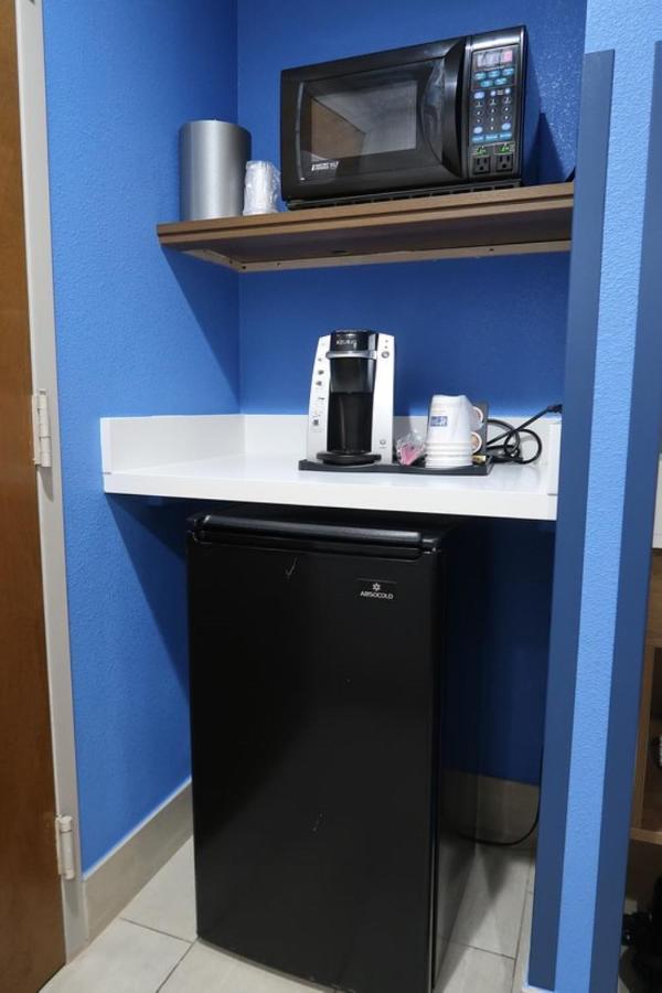 Holiday Inn Express Easton By Ihg Eksteriør billede